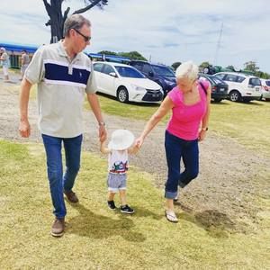 Meet your Posher, Rose-marie